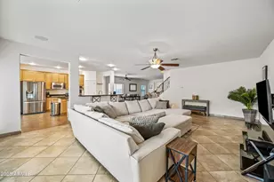 16722 W Lariat Ln, Surprise, AZ 85387 - Photo 13