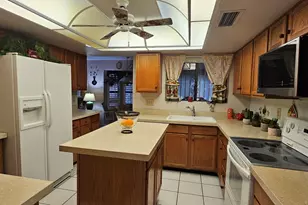 17230 N 125th Ave, Sun City West, AZ 85375 - Photo 9