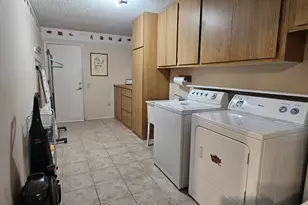 17230 N 125th Ave, Sun City West, AZ 85375 - Photo 21