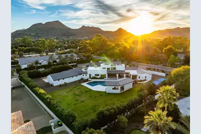 8625 N Morning Glory Road, Paradise Valley, AZ 85253 - Photo 3