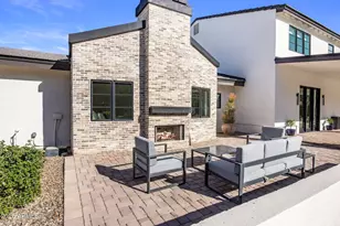 8625 N Morning Glory Rd, Paradise Valley, AZ 85253 - Photo 9