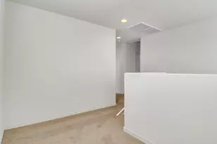 16456 W Whispering Wind Dr, Surprise, AZ 85387 - Photo 15