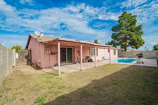 6423 W Almeria Rd, Phoenix, AZ 85035 - Photo 21