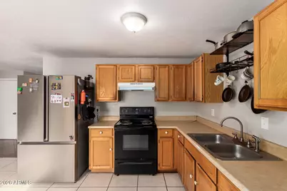 6423 W Almeria Road, Phoenix, AZ 85035 - Photo 7