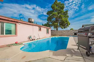 6423 W Almeria Rd, Phoenix, AZ 85035 - Photo 27