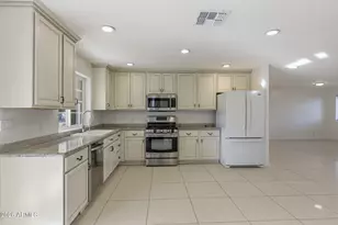 13839 E Morgan Dr, Gilbert, AZ 85295 - Photo 21