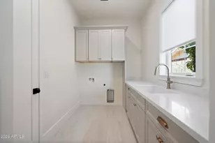 3023 N 84th Pl, Scottsdale, AZ 85251 - Photo 33