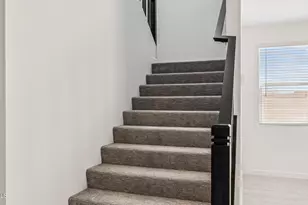 10034 S 23rd Ln, Phoenix, AZ 85041 - Photo 19