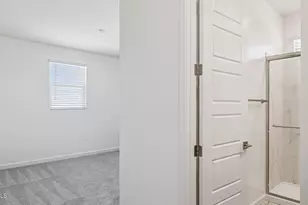 10034 S 23rd Ln, Phoenix, AZ 85041 - Photo 31