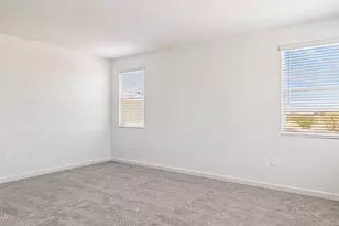 10034 S 23rd Ln, Phoenix, AZ 85041 - Photo 21