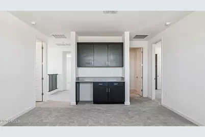 10034 S 23rd Lane, Phoenix, AZ 85041 - Photo 35