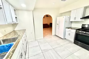 2417 N Franklin St, Pirtleville, AZ 85626 - Photo 5