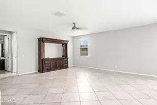 18740 W San Juan Ave, Litchfield Park, AZ 85340 - Photo 33