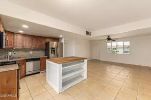 3334 W Sierra St, Phoenix, AZ 85029 - Photo 11