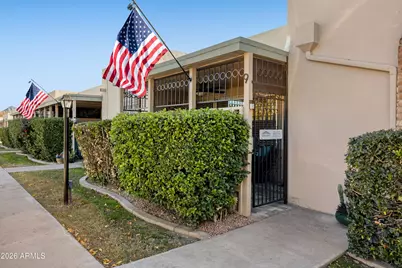 8141 N Central Avenue #9, Phoenix, AZ 85020 - Photo 1