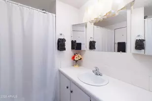 201 S Greenfield Rd, Mesa, AZ 85206 - Photo 9