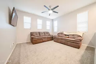 8545 W Peppertree Ln, Glendale, AZ 85305 - Photo 13