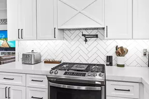 721 N Pheasant Dr, Gilbert, AZ 85234 - Photo 11