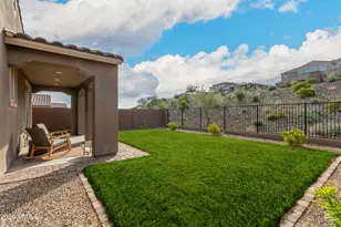 13537 W Cassia Trail, Peoria, AZ 85383 - Photo 29