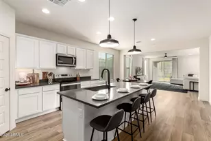 13537 W Cassia Trail, Peoria, AZ 85383 - Photo 3