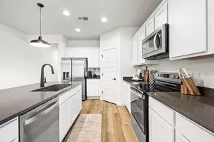 13537 W Cassia Trail, Peoria, AZ 85383 - Photo 5