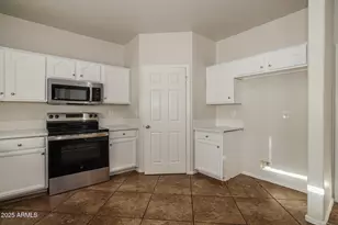 6217 S 44th Dr, Laveen, AZ 85339 - Photo 9