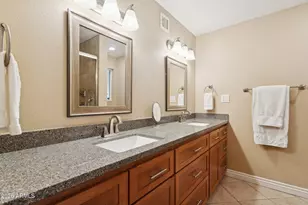 8205 N 2nd Dr, Phoenix, AZ 85021 - Photo 19