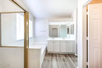 7742 W McRae Way, Glendale, AZ 85308 - Photo 15