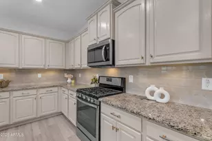 3945 E Mesquite St, Gilbert, AZ 85296 - Photo 11