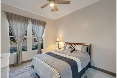 3119 E Cat Balue Drive, Phoenix, AZ 85050 - Photo 15