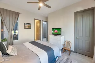 3119 E Cat Balue Dr, Phoenix, AZ 85050 - Photo 17