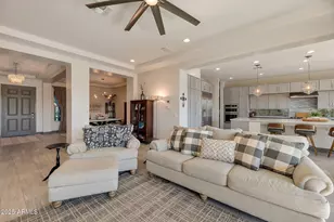 3119 E Cat Balue Dr, Phoenix, AZ 85050 - Photo 7