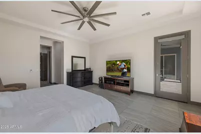 3119 E Cat Balue Drive, Phoenix, AZ 85050 - Photo 11