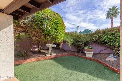 1711 E Frier Drive, Phoenix, AZ 85020 - Photo 1