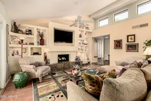 1711 E Frier Dr, Phoenix, AZ 85020 - Photo 3