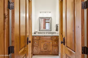 6674 E Judson Rd, Paradise Valley, AZ 85253 - Photo 77