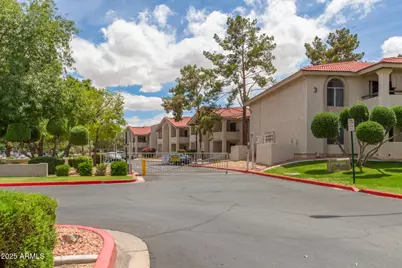 10610 S 48th Street #2013, Phoenix, AZ 85044 - Photo 37