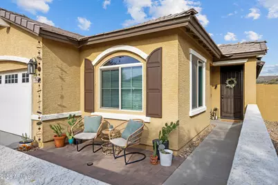 7676 W Fetlock Trail, Peoria, AZ 85383 - Photo 7