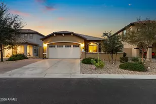 7676 W Fetlock Trail, Peoria, AZ 85383 - Photo 5