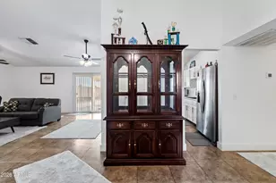 10406 N 41st Dr, Phoenix, AZ 85051 - Photo 13