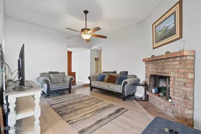 1920 E Saint Catherine Avenue, Phoenix, AZ 85042 - Photo 5