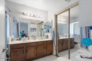 1920 E Saint Catherine Ave, Phoenix, AZ 85042 - Photo 17