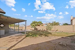 1920 E Saint Catherine Ave, Phoenix, AZ 85042 - Photo 25