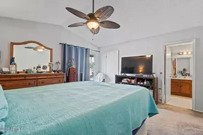 1920 E Saint Catherine Avenue, Phoenix, AZ 85042 - Photo 3