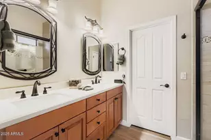 10290 E Hillery Dr, Scottsdale, AZ 85255 - Photo 17