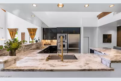 6198 N 28th Place, Phoenix, AZ 85016 - Photo 9