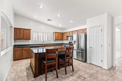 2322 W Peak View Road, Phoenix, AZ 85085 - Photo 7