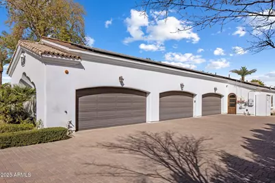 7533 N 70th Street, Paradise Valley, AZ 85253 - Photo 15