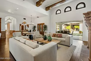 7533 N 70th St, Paradise Valley, AZ 85253 - Photo 9