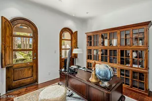 7533 N 70th St, Paradise Valley, AZ 85253 - Photo 7